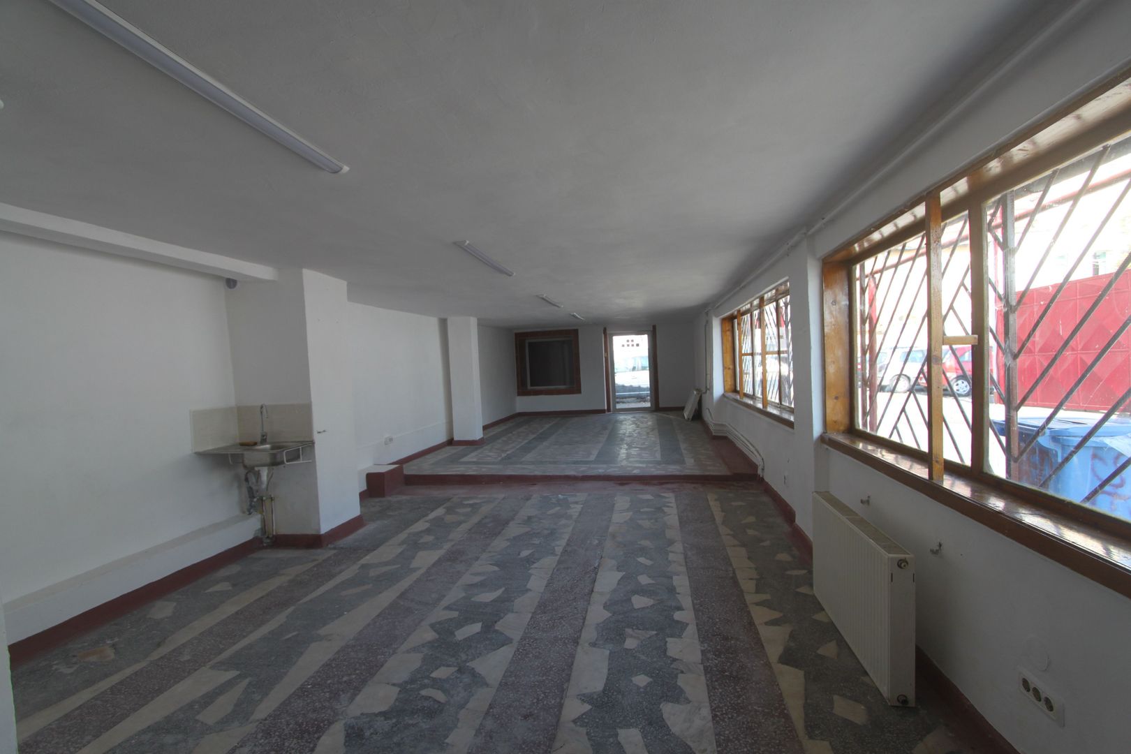 Spațiu comercial - 58 mp de închiriat -  Badea Cartan - Poză 8