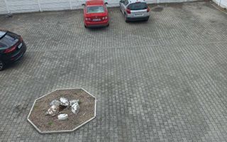 BRASADAS vinde ap 2 cam 70 mp cu parcare in zona centrala. - Poză 8