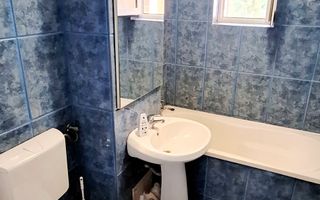 Oferim spre inchiriere,apartament spatios,3 camere,aproape de Spitalul Judetean - Poză 19