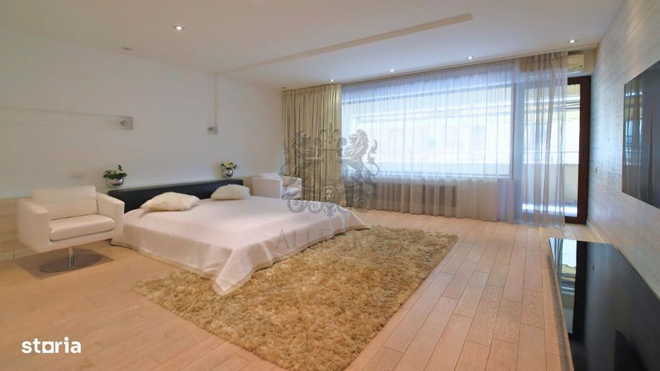 Vanzare | Nordului|  3 Camere | 3 Bai | 230 mp | Terasa | Parcare - Poză 5