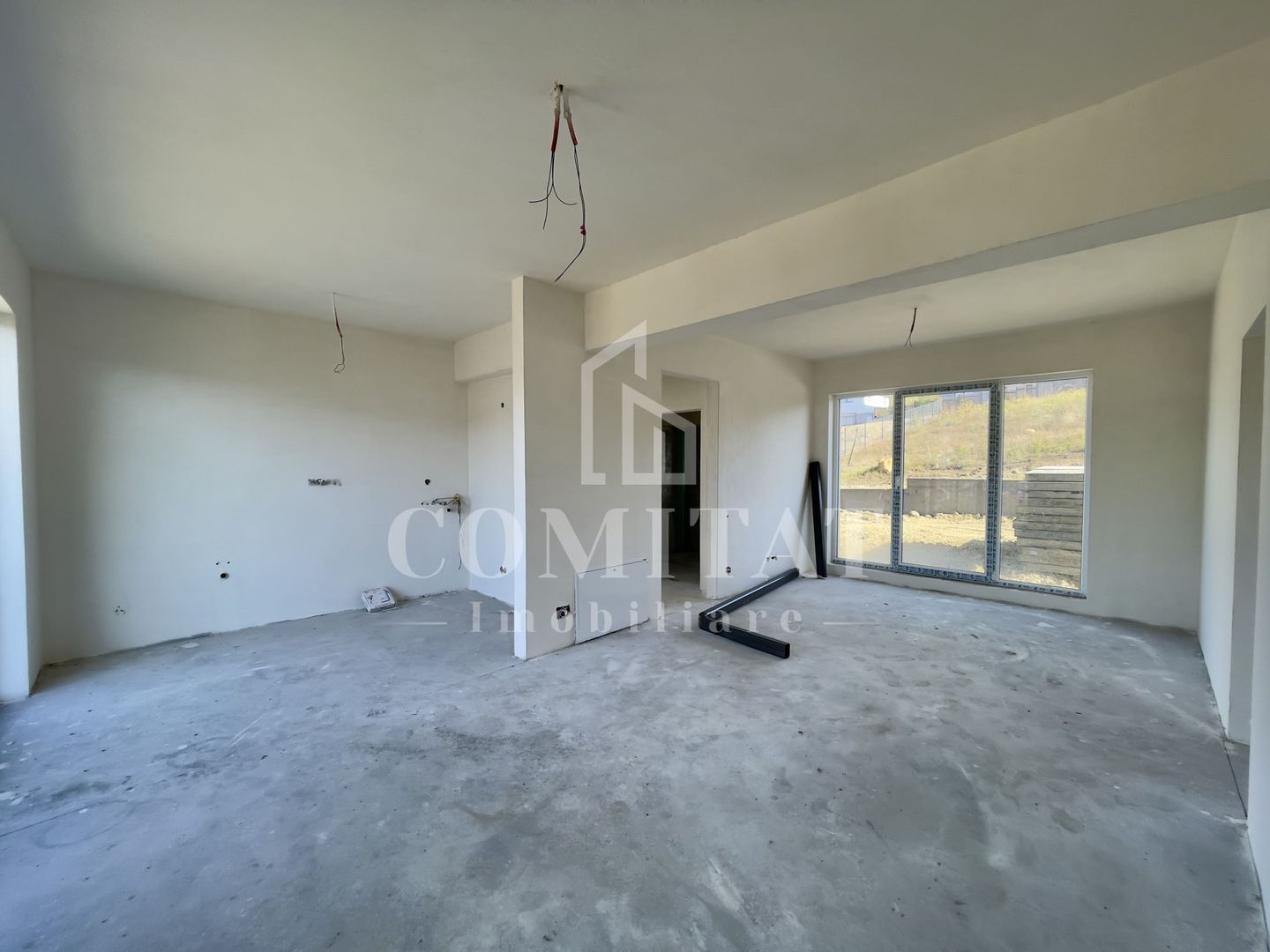 Case cuplate finalizate la intrare în Chinteni - Poză 6