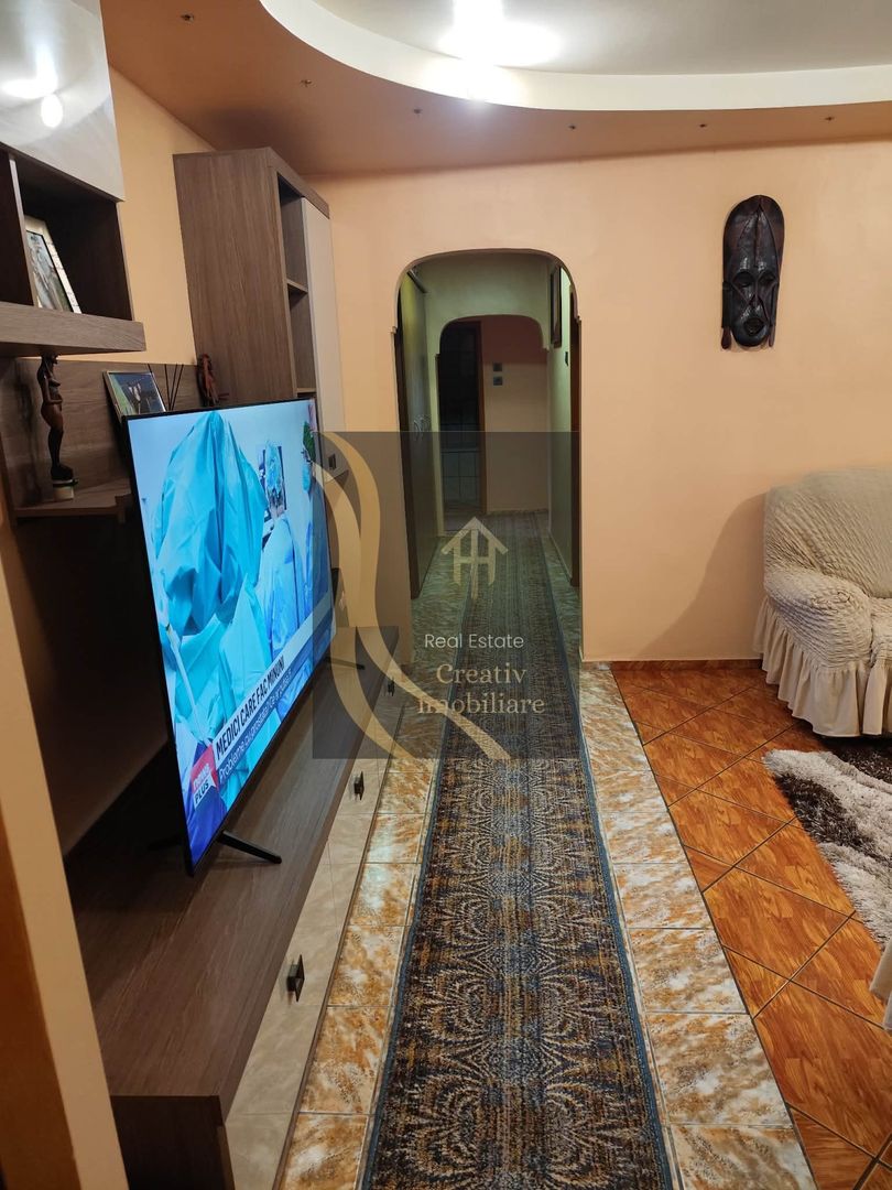 Apartament de vanzare 4 camere - Poză 4