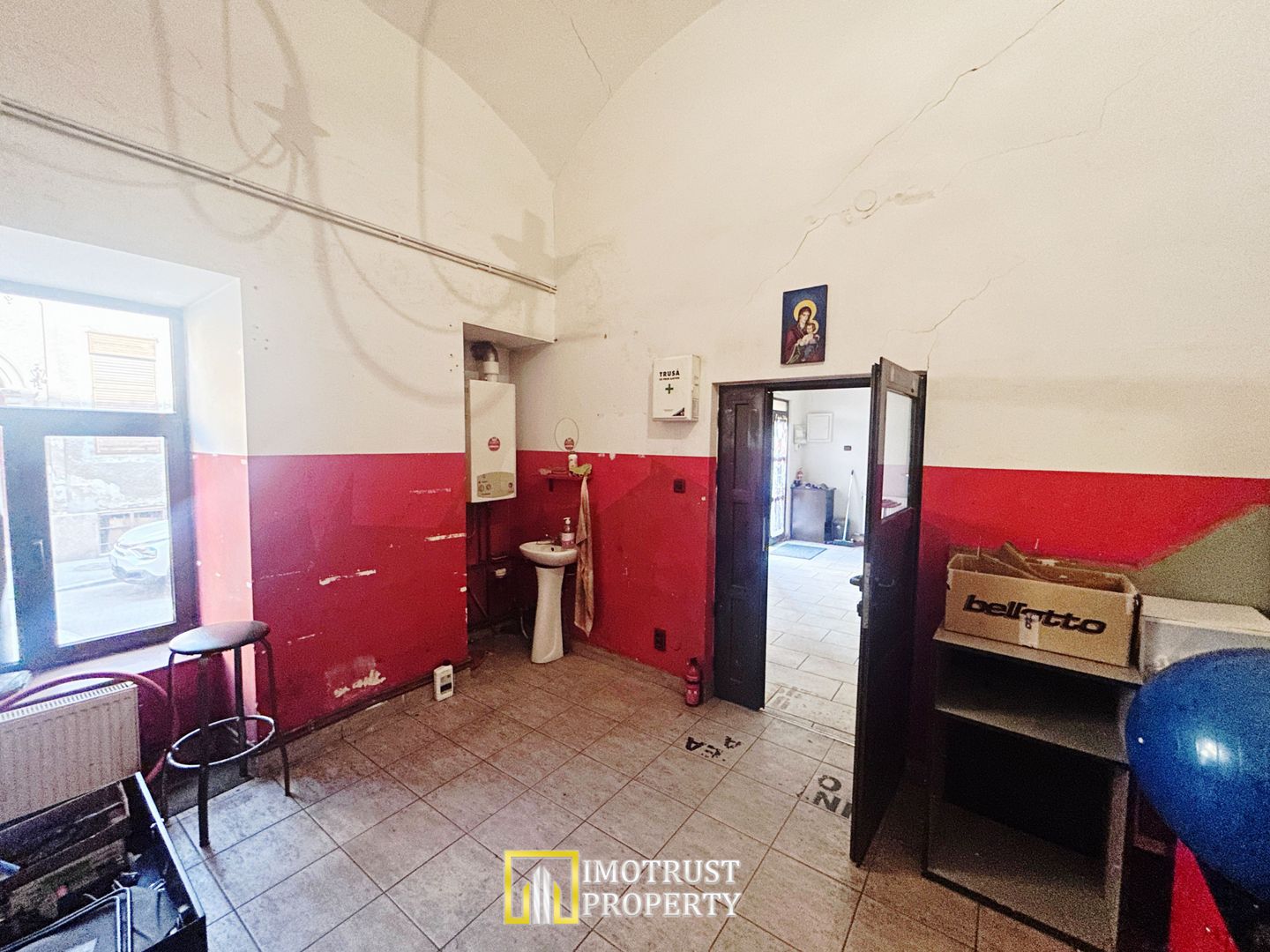 Spatiu comercial de inchiriat zona Bou Rosu - Poză 5