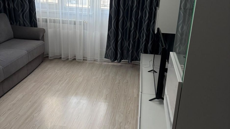 De vanzare apartament  cu 2 camere, renovat, etaj 4 , Mazepa 1, 85.000 euro - Poză 4