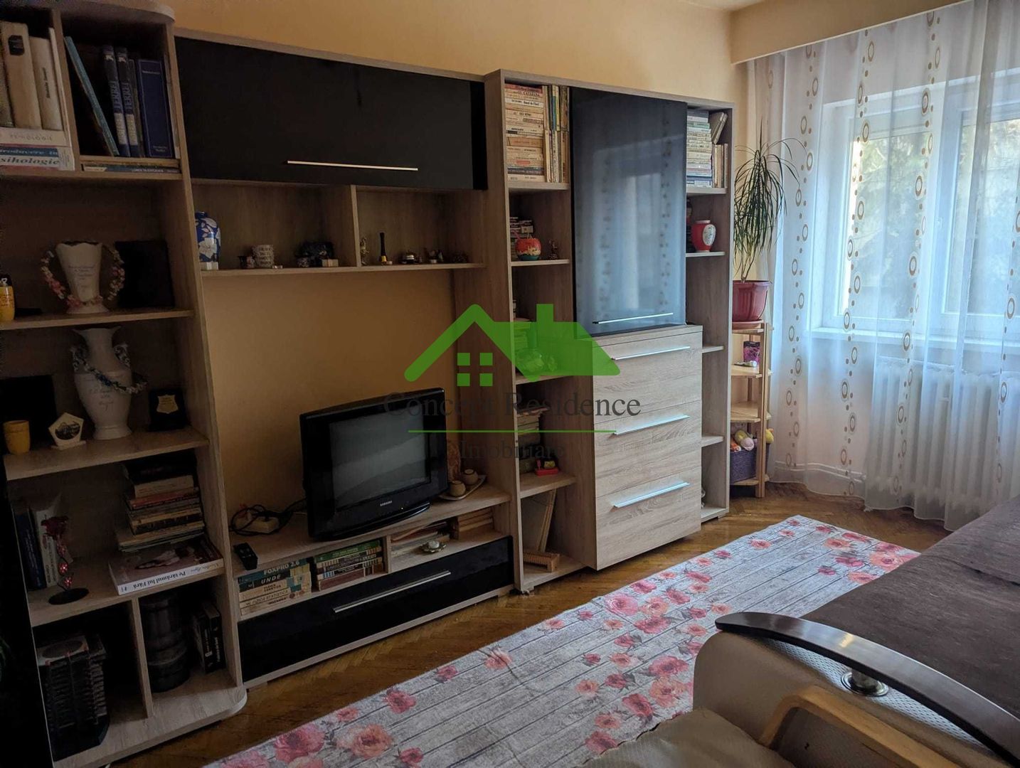 4 camere, ultracentral, 100 mp – str. Moldovei - Poză 1