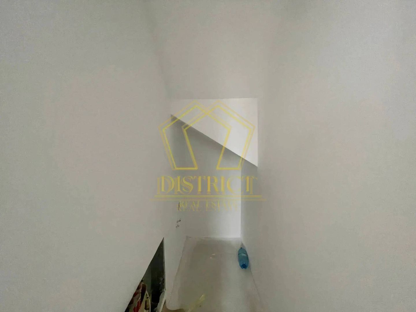 Duplex spațios cu 4 camere si debara |  Mosnita Noua | Sala de Sport - Poză 8