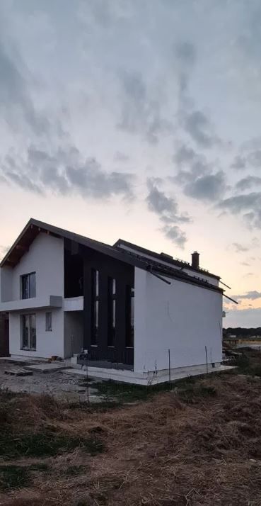 Vila Dumbraveni Balotesti - Poză 1