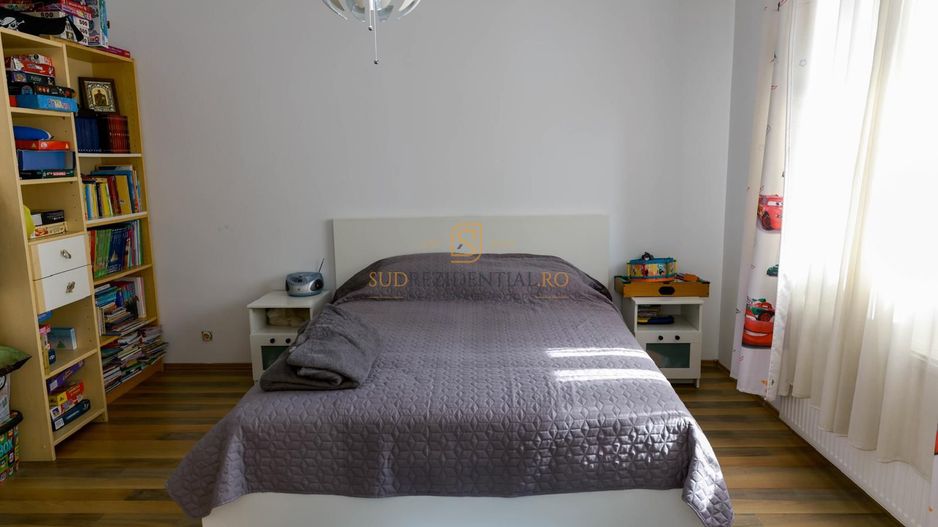 Vila individuala, P+1+M, 4 camere, Parcul Carol, Eroii Revolutiei - Poză 13