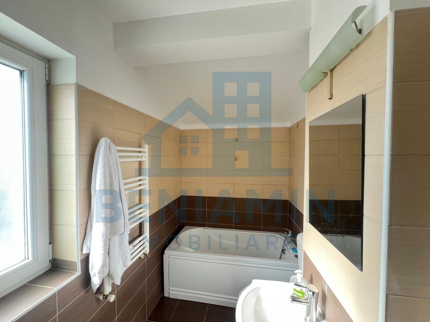 2 camere - 63mp - mobilat - utilat - bloc nou - parcare - Subcetate - Poză 6