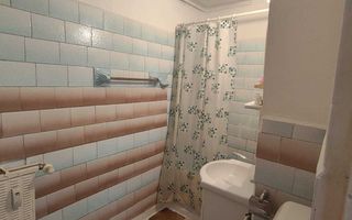 Inchiriez Garsoniera Spatarul Preda 42mp - Poză 4