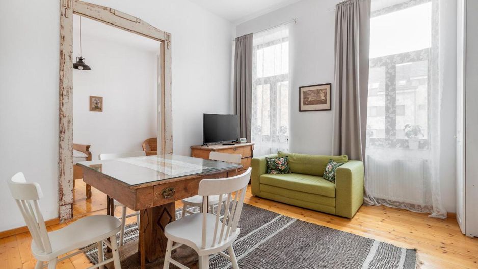 Apartament ultracentral, 2 dormitoare, 54 mp. 115 000 E. Comision 0. - Poză 10