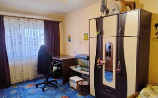 Apartament 2 camere decomandat, cu parcare, confort și accesibilitate - Poză 4