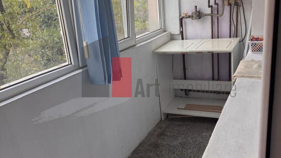 Apartament cu 4 camere Titan cu centrala - Poză 10