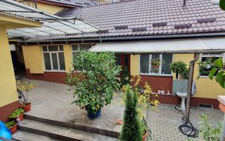 Casa cu 7 camere, 2 spatii comerciale, pretabila pt. birouri, Centru - Poză 2
