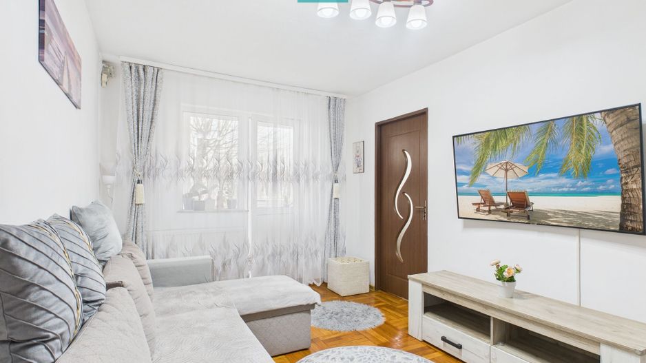 Apartament cu 3 camere complet mobilat și utilat - Poză 1