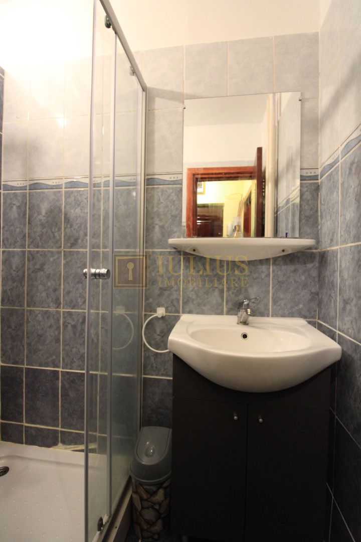 10 minute de UMFT, o camera. - Poză 9