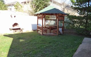 VILA - 4DORMITOARE SI GRADINA DE 300 MP LA INCHIRIERE IN IANCU NICOLAE - Poză 1
