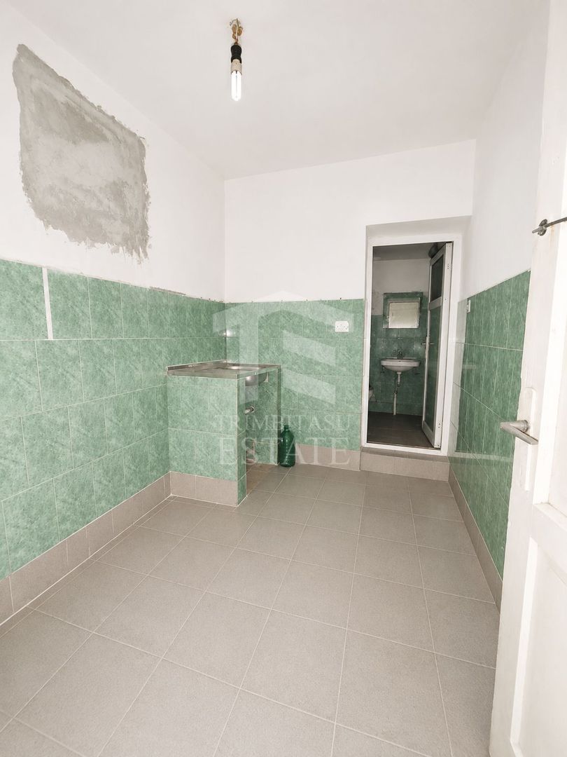Casa | Valu lui Traian | Calea Dobrogei - Poză 8