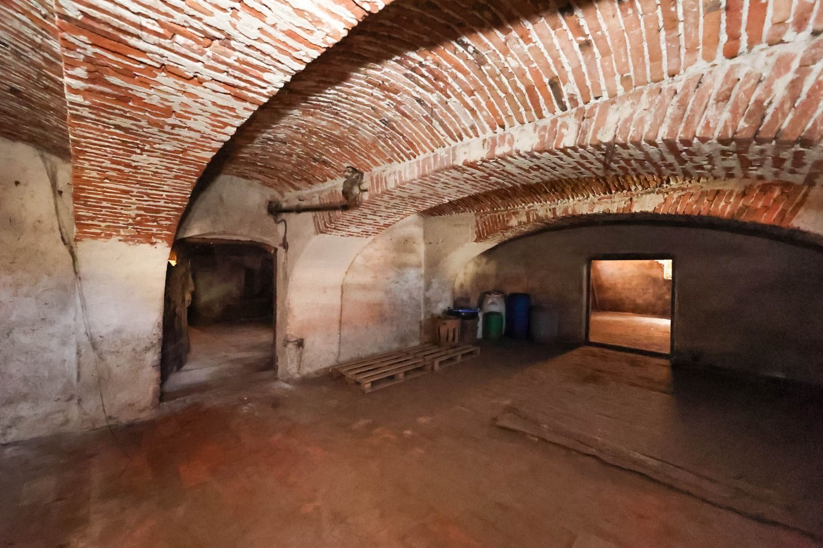 Casă Săsească Autentică cu Șură Impresionantă în Cristian – Teren 2729mp - Poză 30