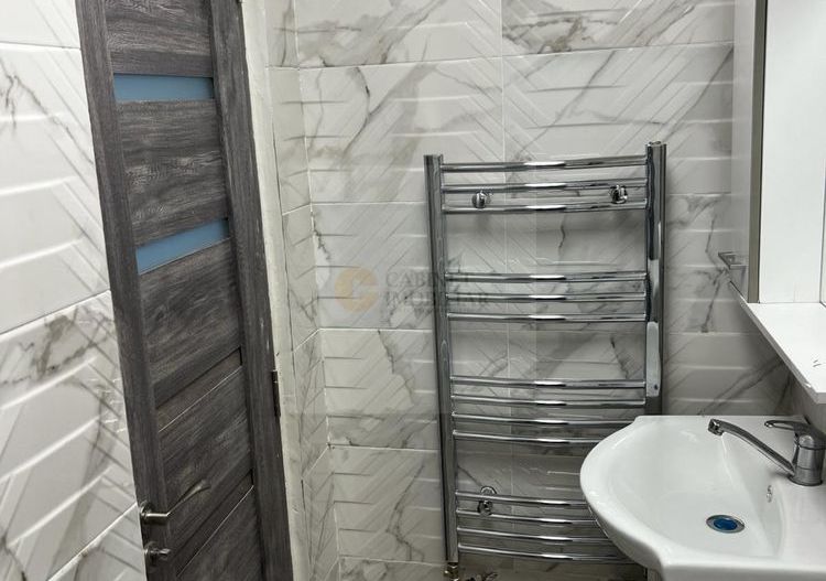 Piața Romană | 2 Camere | Oportunitate | - Poză 4