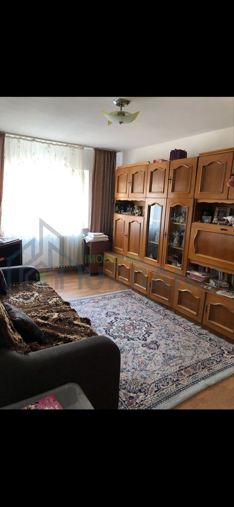 Inchiriez apartament 2 camere decomandate cartier Alexandru cel bun - Poză 1