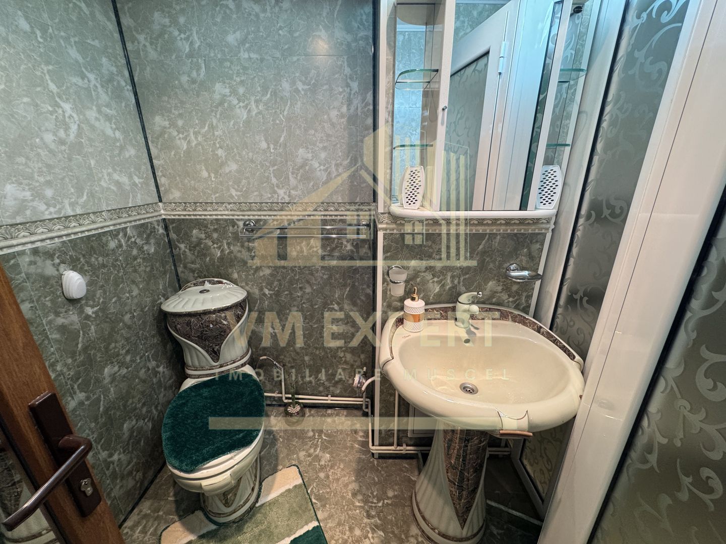 APARTMENT 3 CAMERE ZONĂ CENTRALĂ  PARTER CAMPULUNG - Poză 18