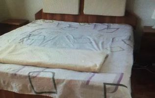 Apartament de închiriat cu 2 camere în zonă centrală