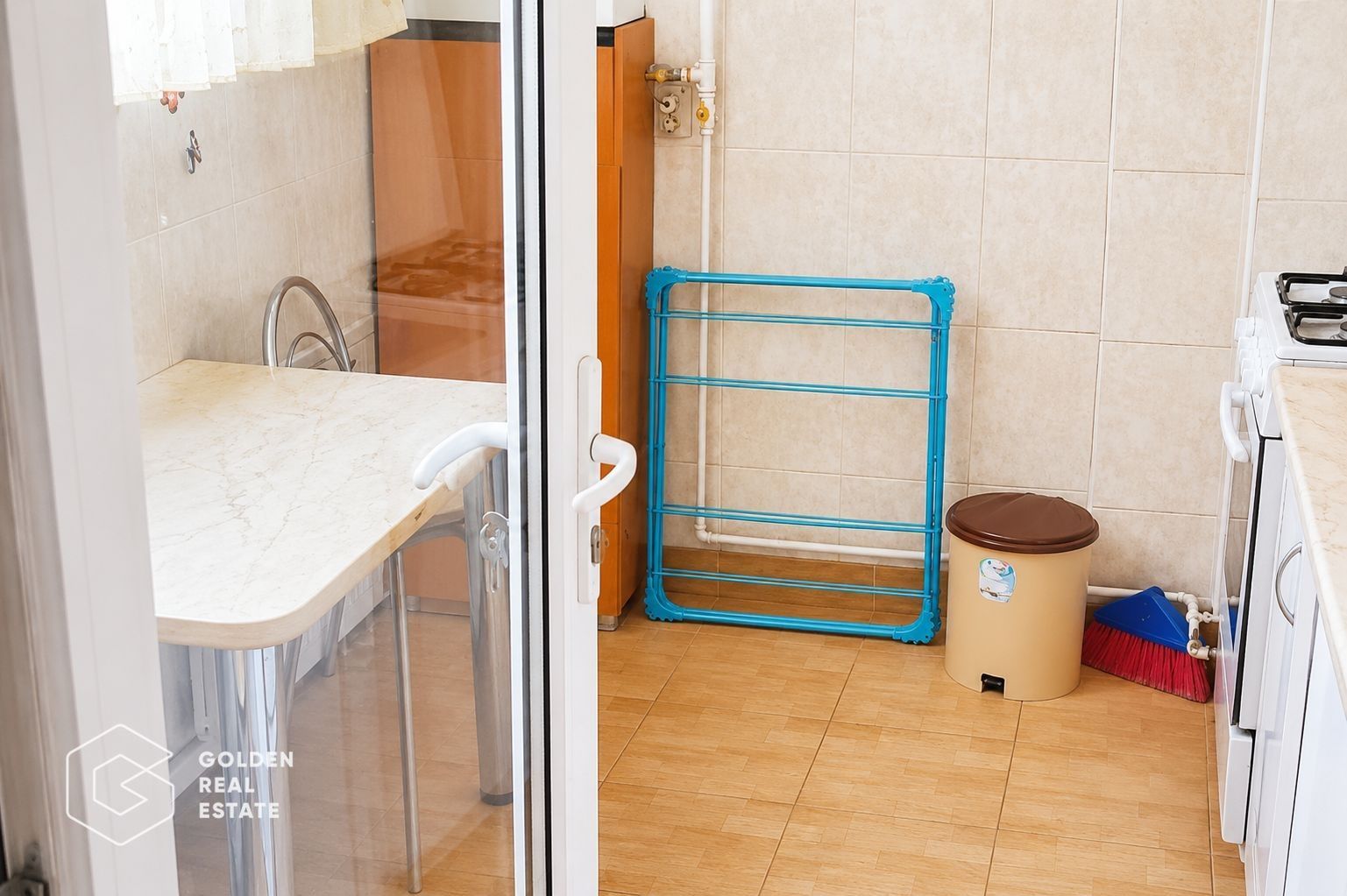 Apartament o camera cu nisa, Ared Uta , bloc nou - Poză 5