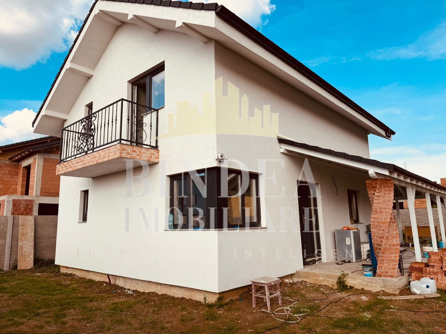 Casa individuala P+M Giarmata 584 mp 22 front, interior la alb - Poză 1