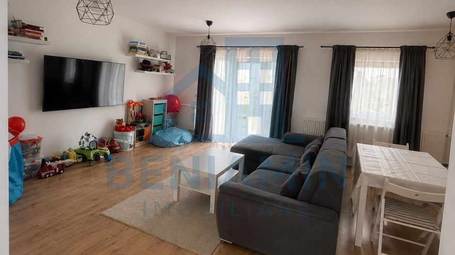 Casa moderna Parter plus Etaj - Zona Damila - Poză 8