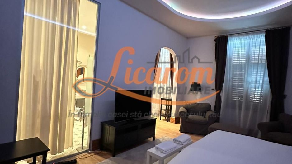 Casa saseasca CRISTIAN,amenajata LUX,pt turism,piscina,curte - Poză 4