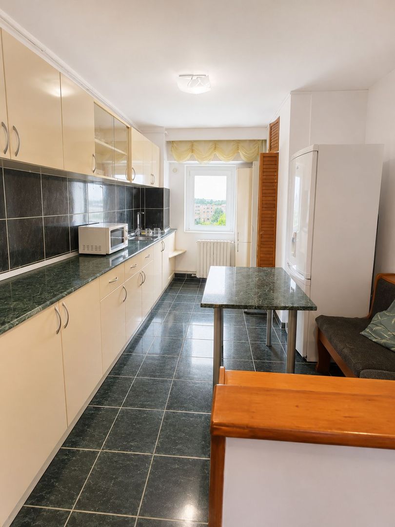 Apartament 3 camere decomandate | Tomis 3 – zona Mega Image | 76 mp - Poză 4