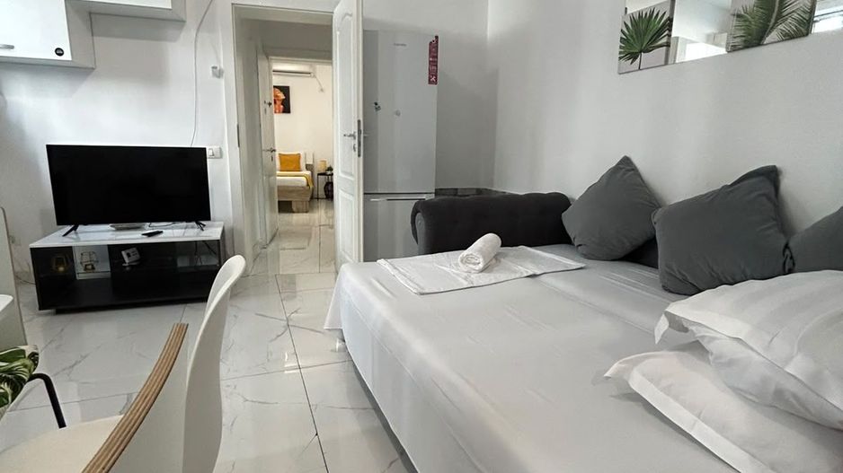 APARTAMENT 3 CAMERE DE INCHIRIAT - Poză 11