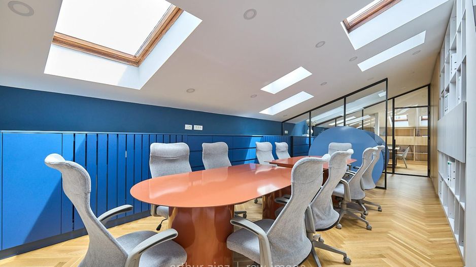 Birou amenajat | Mobilat si utilat | Cladire consolidata si renovata - Poză 23