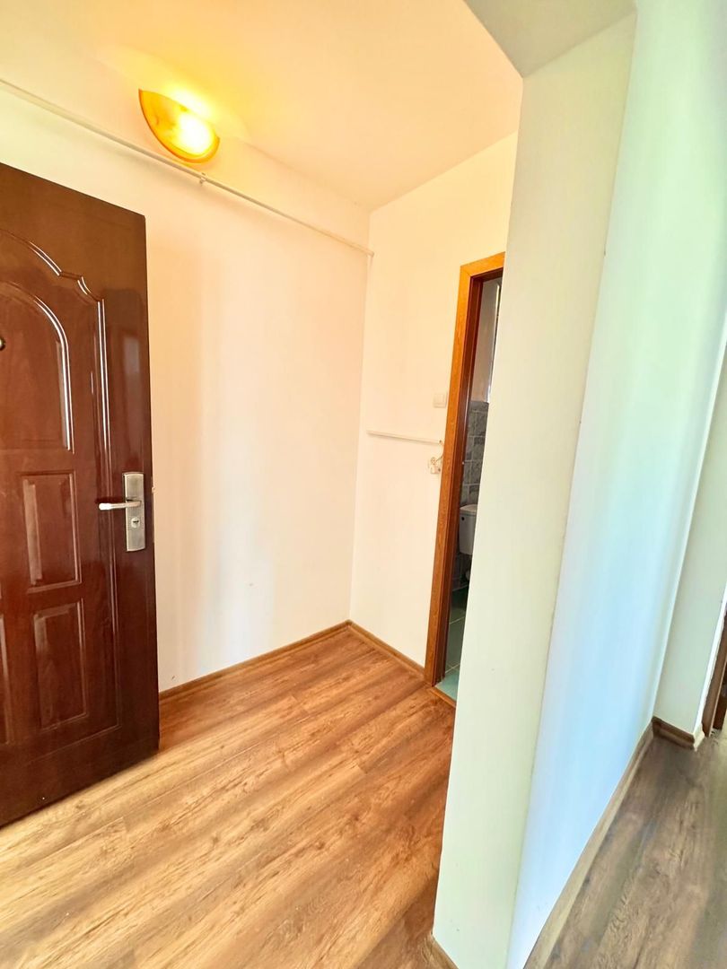 Apartament 2 camere, decomandat – Zona Centrală, bloc Lumina - Poză 4