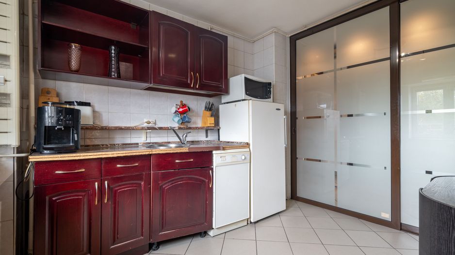 COMISION 0% - Apartament cu 4 camere Calea Calarasi - vedere laterala - Poză 7