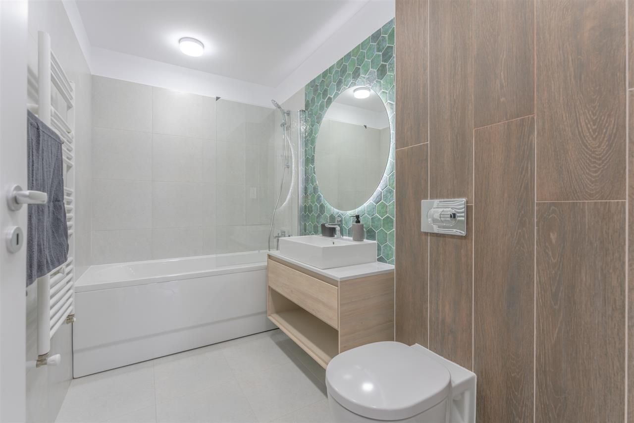 Apartament Urban Plaza cu loc de parcare - Poză 10