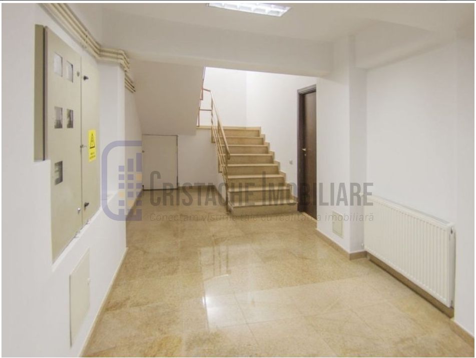 Vila P+3, suprafata utila 345 mp, aflata la 10 min. de P-ta Victoriei - Poză 12