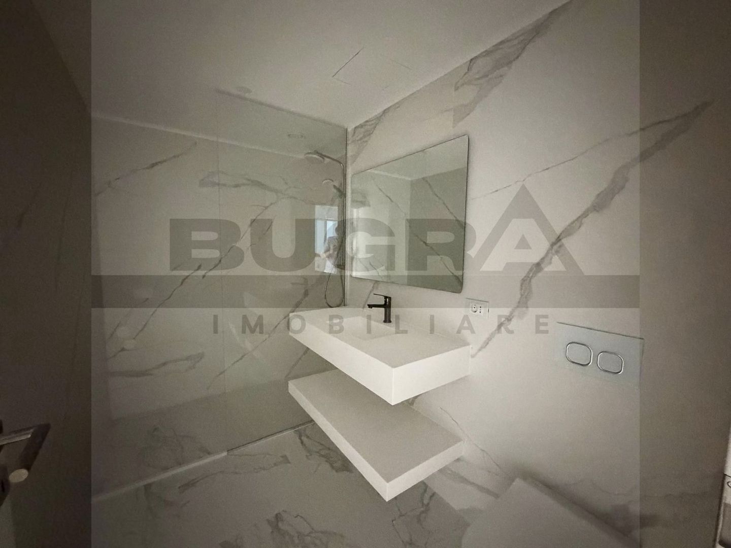 Apartament 3 camere modern, prima inchiriere, garaj, zona Golden Tulip - Poză 8