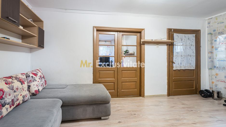 Casă cu 4 camere, anexă locuibilă și teren de 234 mp | Piața Sudului - Poză 6
