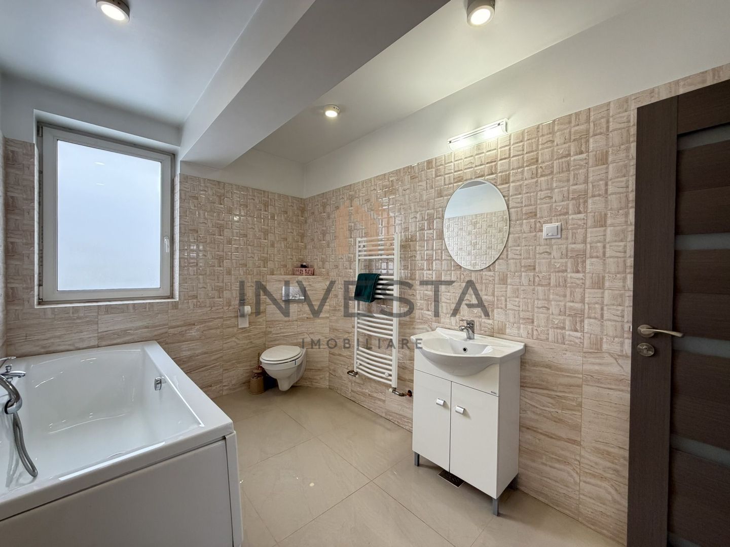 Casa din 2019 cu teren de 2500 mp, Iris,zona strazii Odobesti - Poză 29