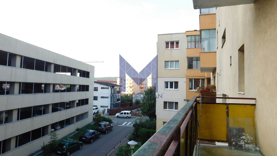 3 camere Decomandat, Strada Fabricii de Zahăr 5, Etaj 2/4 - Poză 4