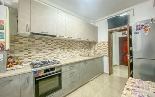 3 camere I Loc Parcare I 2 bai - Poză 4