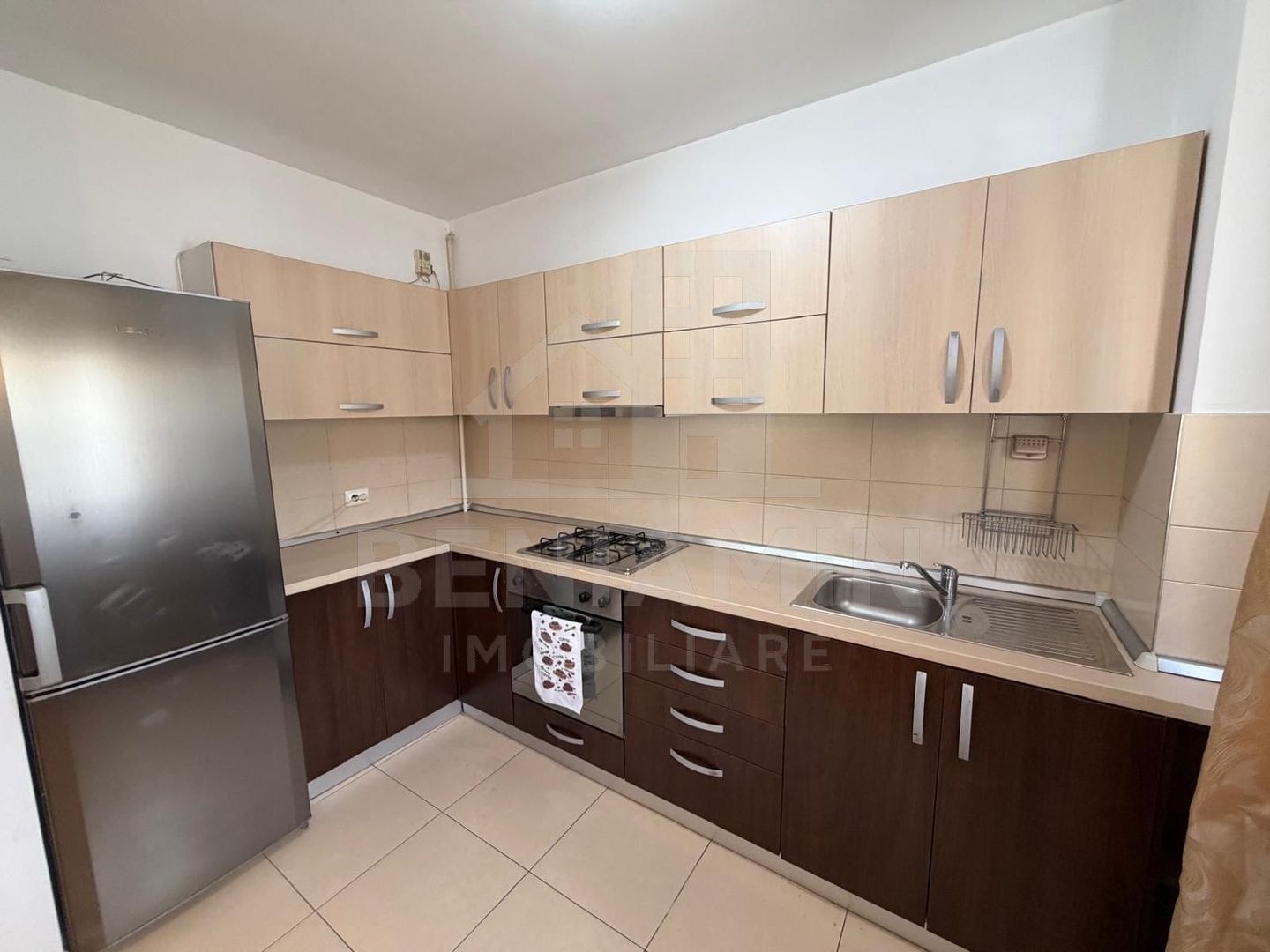 3 Camere-Decomandat-Boxa-Loc De Parcare-88mp-Etaj 1-Privilegio-Brasov - Poză 3