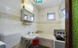 Apartament cu 3 camere în Podgoria - Poză 10