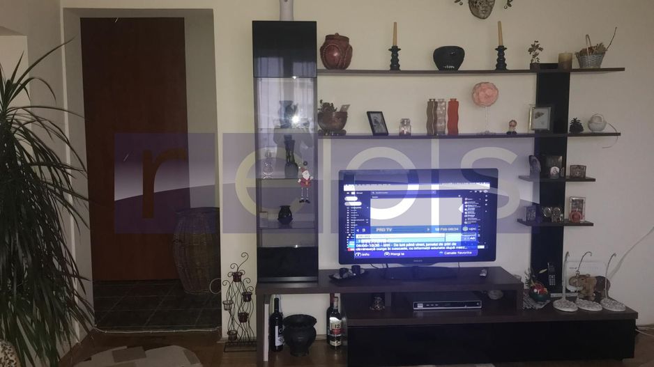 VANZARE 3 CAMERE | ION MIHALACHE | PIATA CHIBRIT | - Poză 1
