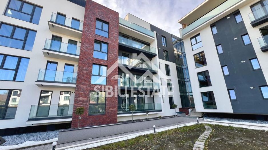 Apartament 3 camere, 2 bai Sibiu central Imobil Top lift garaj boxa - Poză 11