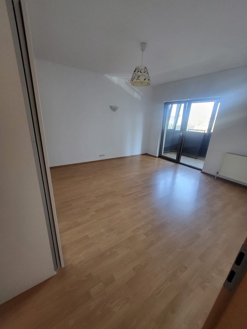 Ap 4 camere Dna Ghica Plaza, 2 locuri parcare, se accepta persoane straine,140mp - Poză 5