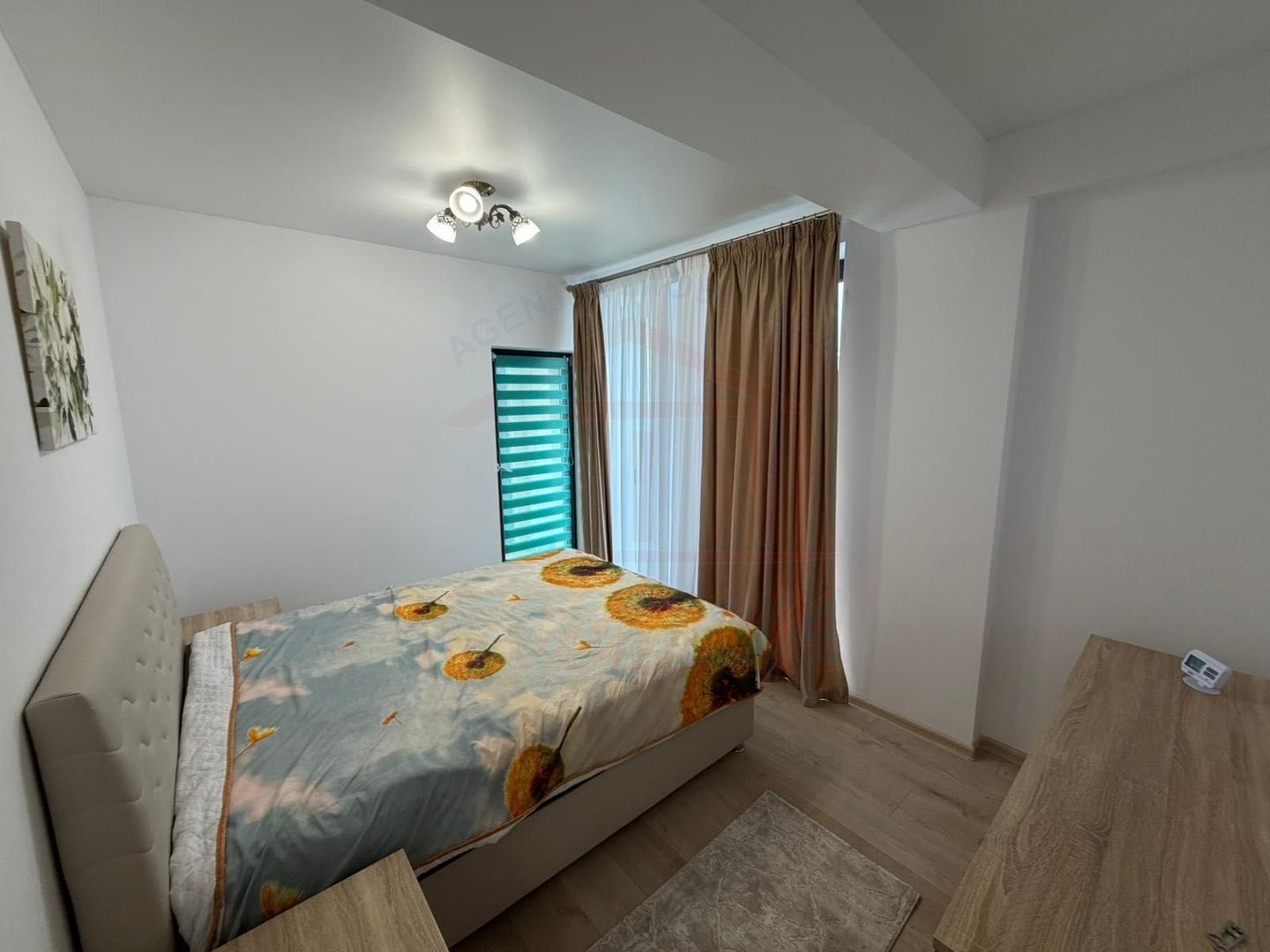 Inchiriere apartament 2 camere, Micro 14, 58 mp, 550 EURO/Luna - Poză 4