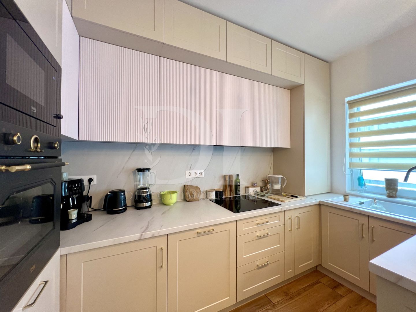 Apartament 3 camere | Curte 120mp | Zona Parcul Poligon - Poză 3